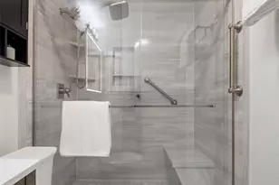 10016 NE 120th Ln, Kirkland, WA 98034 - Photo 18