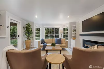 10016 NE 120th Lane #F103, Kirkland, WA 98034 - Photo 6