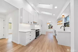 1308 19th Ave, Longview, WA 98632 - Photo 2