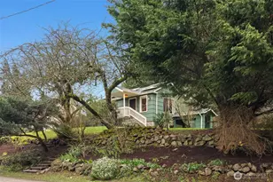 10238 7th Ave SW, Seattle, WA 98146 - Photo 2