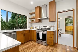 2518 Sahalee Dr E, Sammamish, WA 98074 - Photo 12