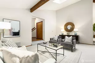 2518 Sahalee Dr E, Sammamish, WA 98074 - Photo 6