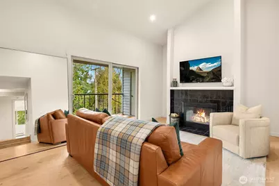 4707 W Lake Sammamish Parkway SE #d304, Issaquah, WA 98027 - Photo 6