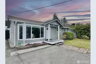 9521 Sharon Drive, Everett, WA 98204 - Photo 2