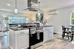 9521 Sharon Dr, Everett, WA 98204 - Photo 8