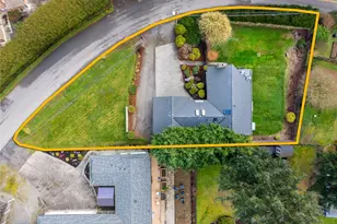 6214 NE 129th St, Kirkland, WA 98034 - Photo 2