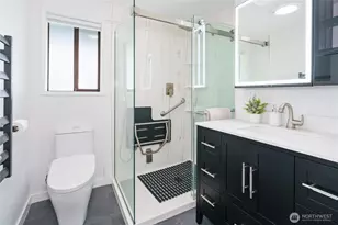 6214 NE 129th St, Kirkland, WA 98034 - Photo 28