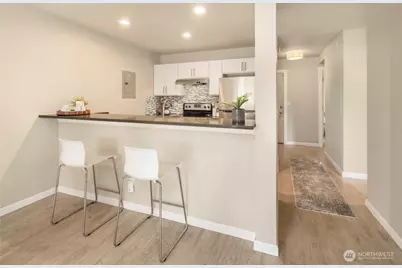 17431 Ambaum Boulevard S #B13, Seattle, WA 98148 - Photo 4