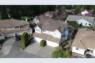 2000 Village Green Drive #16, Mill Creek, WA 98012 - Photo 32
