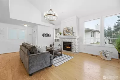 2000 Village Green Drive #16, Mill Creek, WA 98012 - Photo 12