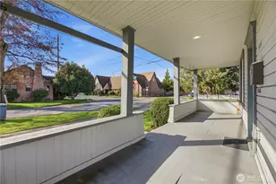 421 W Meeker, Puyallup, WA 98371 - Photo 2