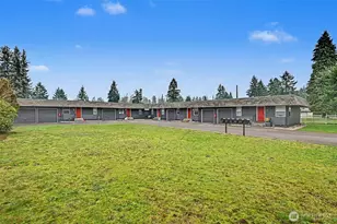 617 140th St S, Tacoma, WA 98444 - Photo 14