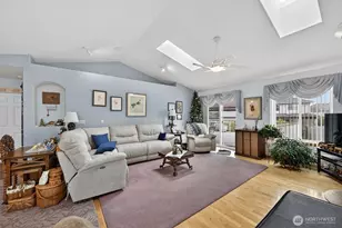 7214 35th St NE, Marysville, WA 98270 - Photo 6