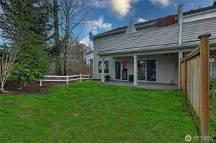 8833 1st St NE, Lake Stevens, WA 98258 - Photo 32