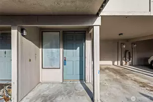 17303 Spanaway Loop Rd S, Spanaway, WA 98387 - Photo 2