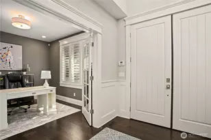 8612 SE 36th St, Mercer Island, WA 98040 - Photo 2