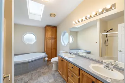 14002 70th Street Ct E, Sumner, WA 98390 - Photo 28