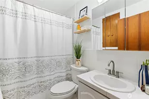 6526 NE 198th St, Kenmore, WA 98028 - Photo 22