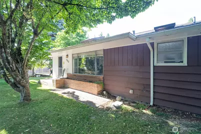 1802 22nd Avenue SE, Olympia, WA 98501 - Photo 2