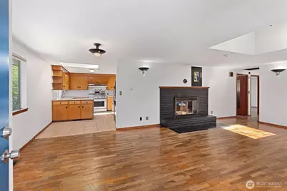 1802 22nd Avenue SE, Olympia, WA 98501 - Photo 2