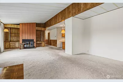 23812 Lake Drive E, Bothell, WA 98021 - Photo 12