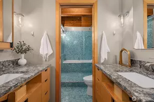 1709 Dexter Ave N, Seattle, WA 98109 - Photo 24