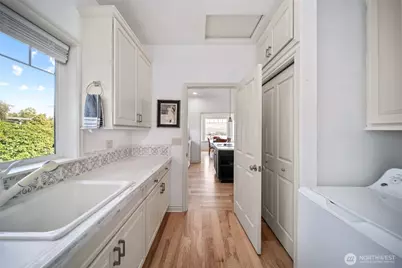 1601 Maiden Lane #E102, Wenatchee, WA 98801 - Photo 16