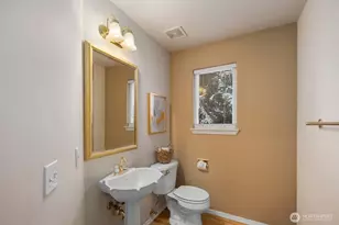 8218 126th Pl SE, Newcastle, WA 98056 - Photo 34