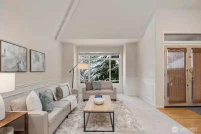 8218 126th Place SE, Newcastle, WA 98056 - Photo 8