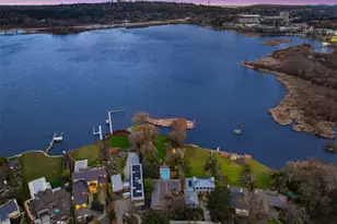 3925 NE Surber Dr, Seattle, WA 98105 - Photo 38