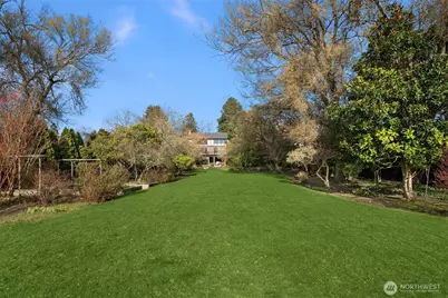 3925 NE Surber Drive, Seattle, WA 98105 - Photo 36