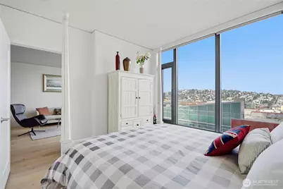 2510 6th Avenue #1010, Seattle, WA 98121 - Photo 18