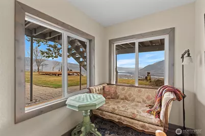 1220 S Webb Place, East Wenatchee, WA 98802 - Photo 34