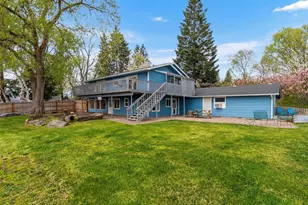 1220 S Webb Pl, East Wenatchee, WA 98802 - Photo 1