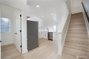 1129 Fawcett Ave, Tacoma, WA 98402 - Photo 6