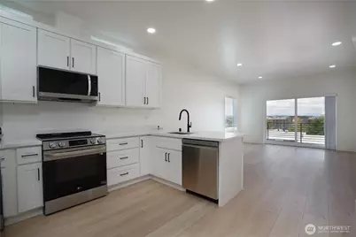 1129 Fawcett Avenue #A-D, Tacoma, WA 98402 - Photo 4