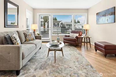 10128 NE 63rd Street, Kirkland, WA 98033 - Photo 6