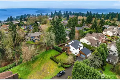 12311 87th Court NE, Kirkland, WA 98034 - Photo 38