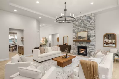 14821 210th Avenue E #1504, Bonney Lake, WA 98391 - Photo 2