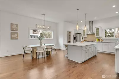 5942 21st Avenue SW, Seattle, WA 98106 - Photo 6