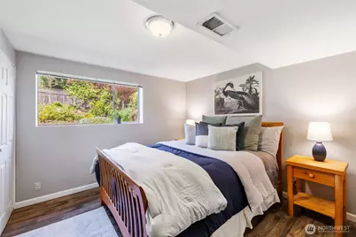 2532 NE 108th Place, Seattle, WA 98125 - Photo 18