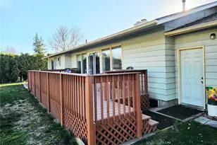 114 NE Cedar Ave, College Place, WA 99324 - Photo 16