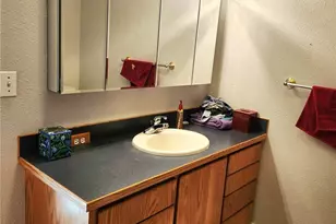 114 NE Cedar Ave, College Place, WA 99324 - Photo 10