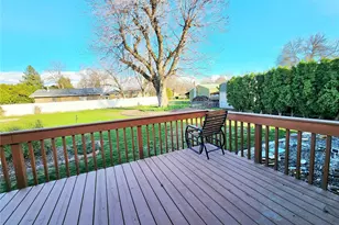 114 NE Cedar Ave, College Place, WA 99324 - Photo 20