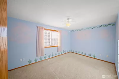 1911 E Island Lake Drive, Shelton, WA 98584 - Photo 16