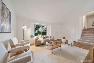 953 Field Ave NE, Renton, WA 98059 - Photo 4