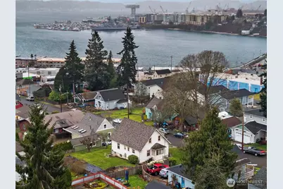 1142 Scott Avenue, Bremerton, WA 98310 - Photo 2