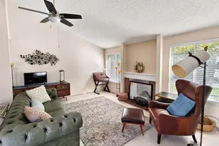 15930 NE 15th St, Bellevue, WA 98008 - Photo 4