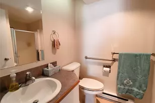 15930 NE 15th St, Bellevue, WA 98008 - Photo 12