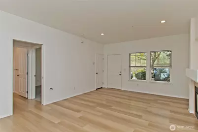 1920 Spencer Court #B13, DuPont, WA 98327 - Photo 8